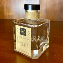 Load image into Gallery viewer, Clear Cube Reed Diffuser - w/ stopper