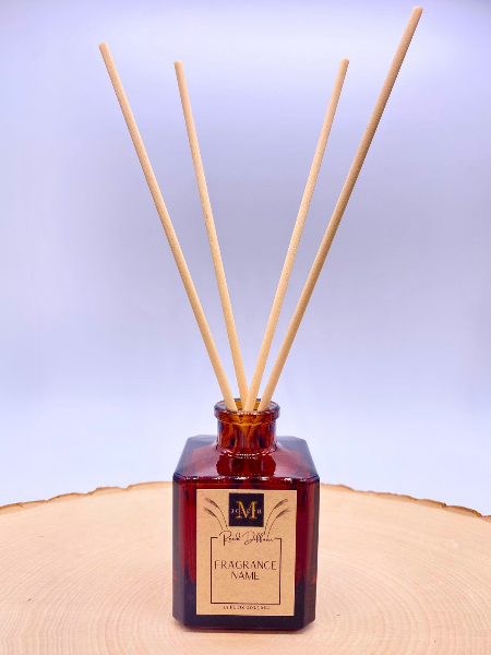 Amber Cube Reed Diffuser: Tan Reeds