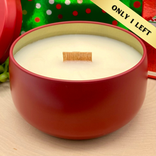 Load image into Gallery viewer, Crushed Candy Cane Scented Candle
