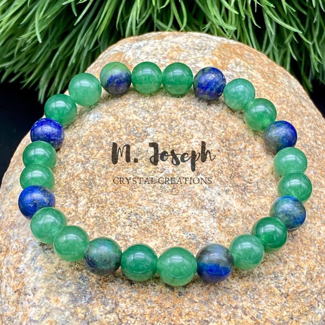 Less stress, less tension, more relaxation, more tranquility... a recipe for healing. This aventurine and azurite bracelet is great for health of brain, heart and nervous system.