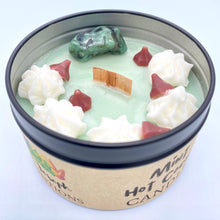 Load image into Gallery viewer, Mint Hot Cocoa Candle by M. Joseph (6 oz. net wt.): Emerald

